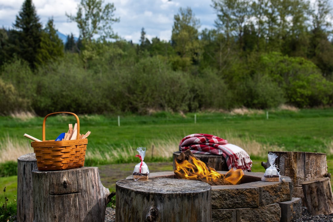 Romantic Getaway in Washington State, photo of an outdoor fire pit set for two to enjoy s'mores 